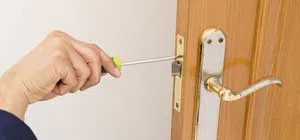 Affordable Locksmith Services Sunnyvale, CA 408-273-9379 Affordable Locksmith Services Sunnyvale, CA 408-273-9379 - trunk-unlock-01